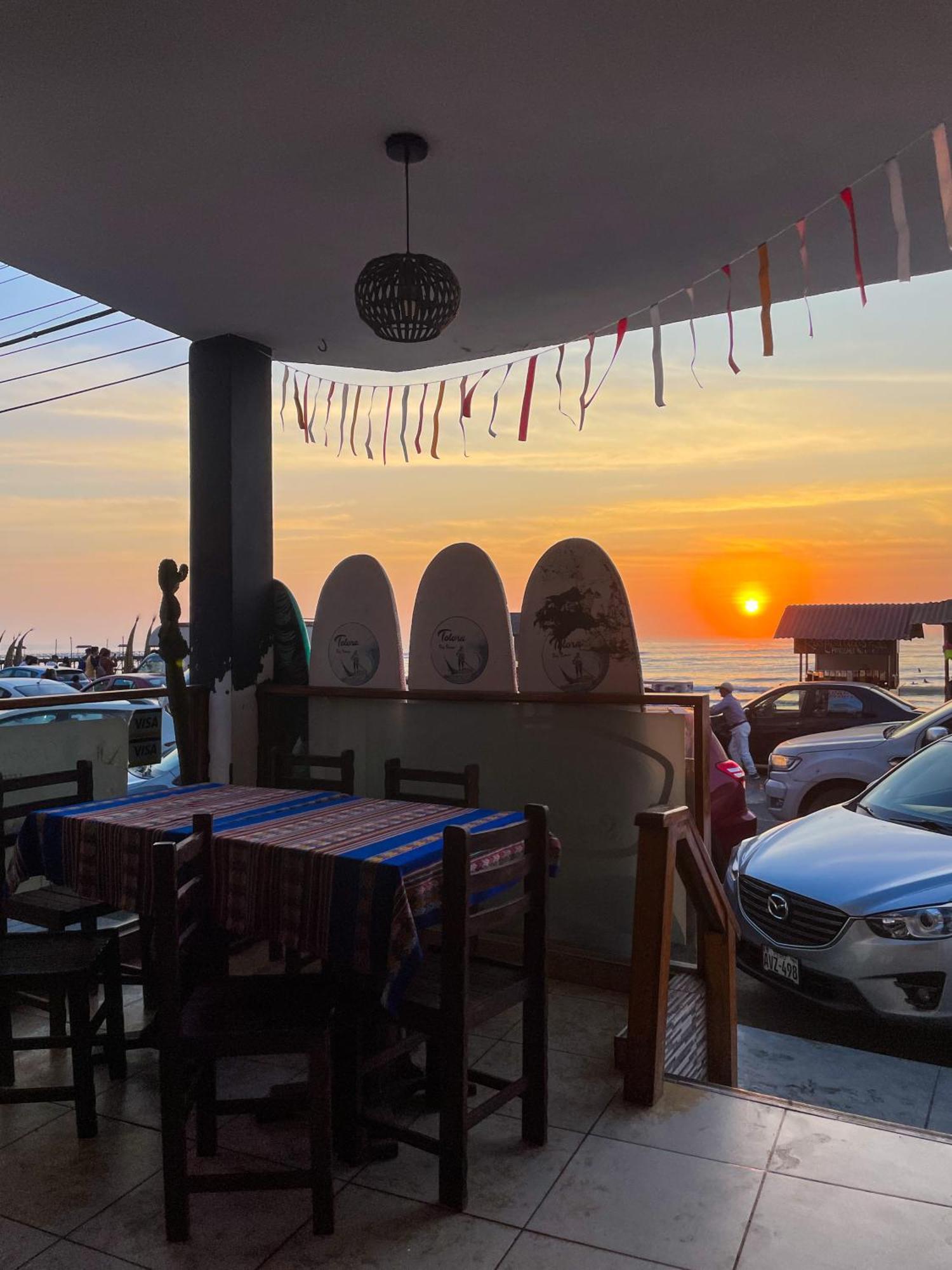 Totora Surf Hostel Huanchaco Extérieur photo