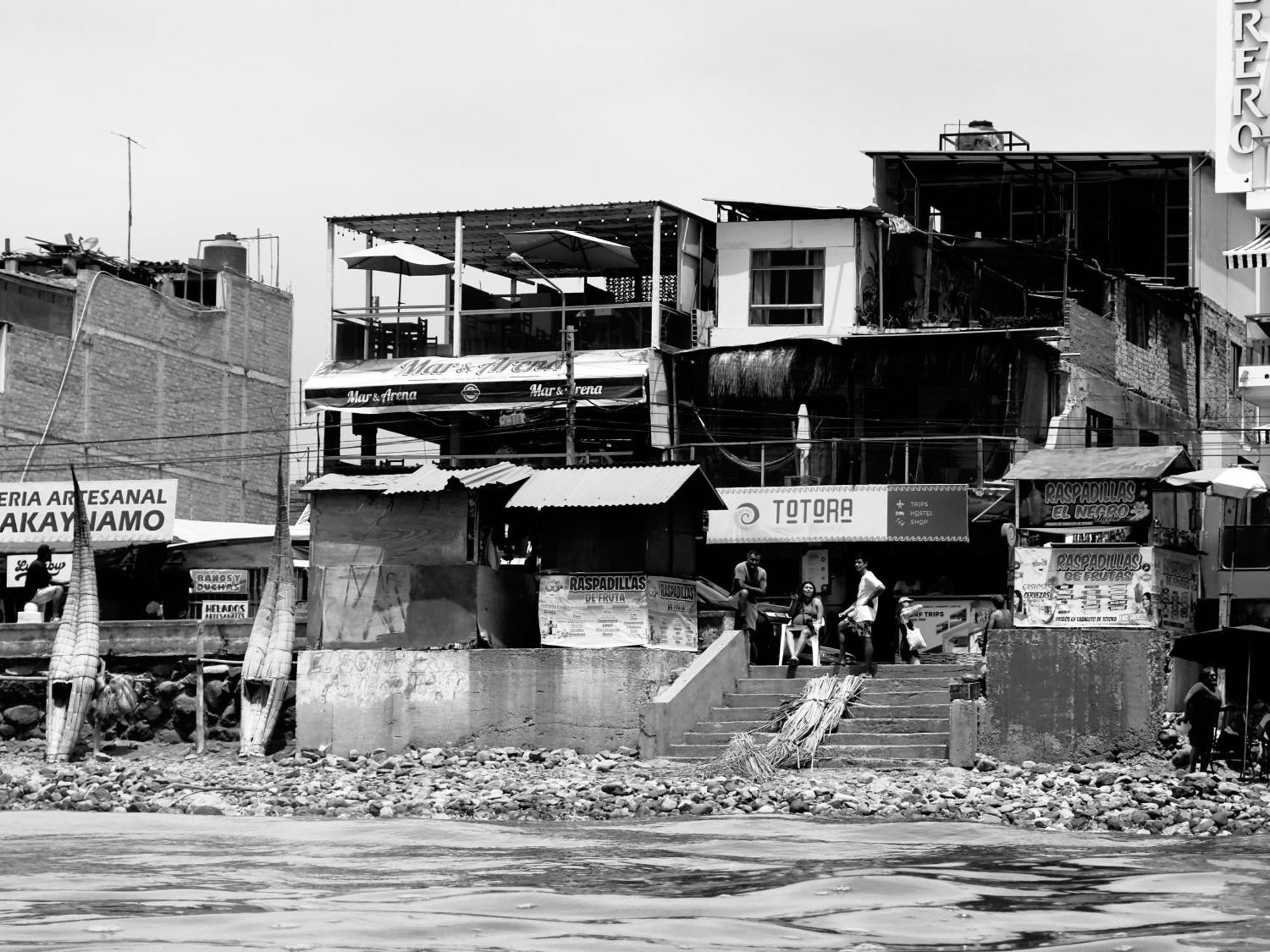 Totora Surf Hostel Huanchaco Extérieur photo